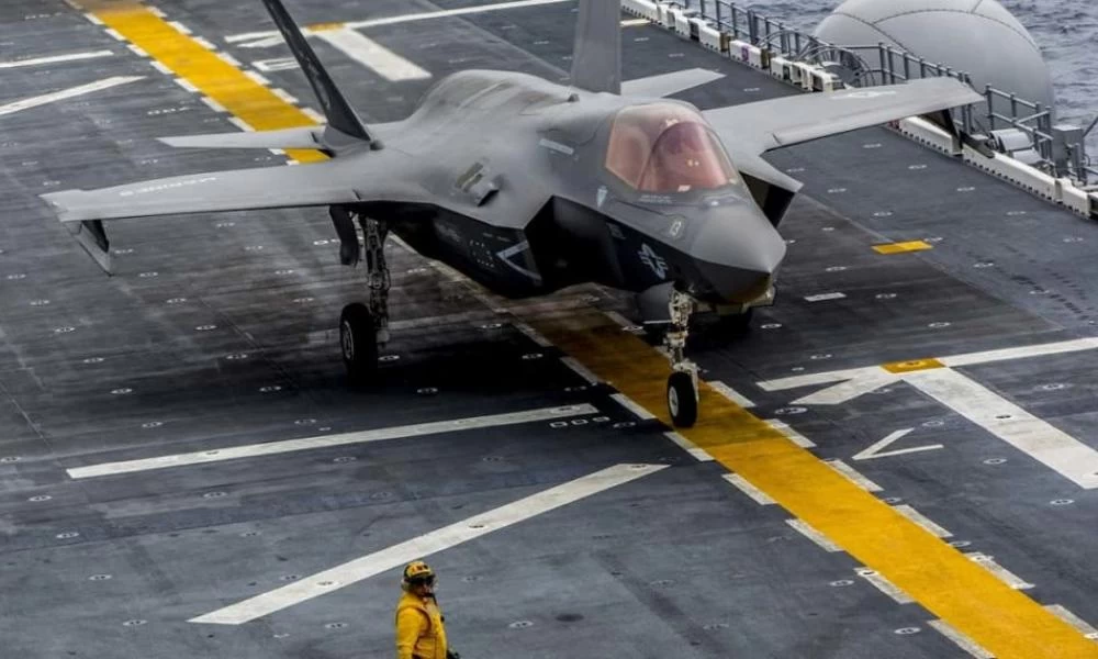 Έτσι απογειώνονται τα F-35B από τα αμερικανικά αεροπλανοφόρα (βίντεο)